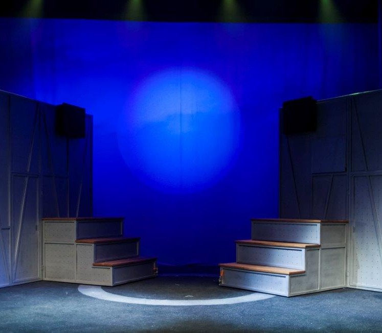 שתי פנים לאמת - 2016-2015